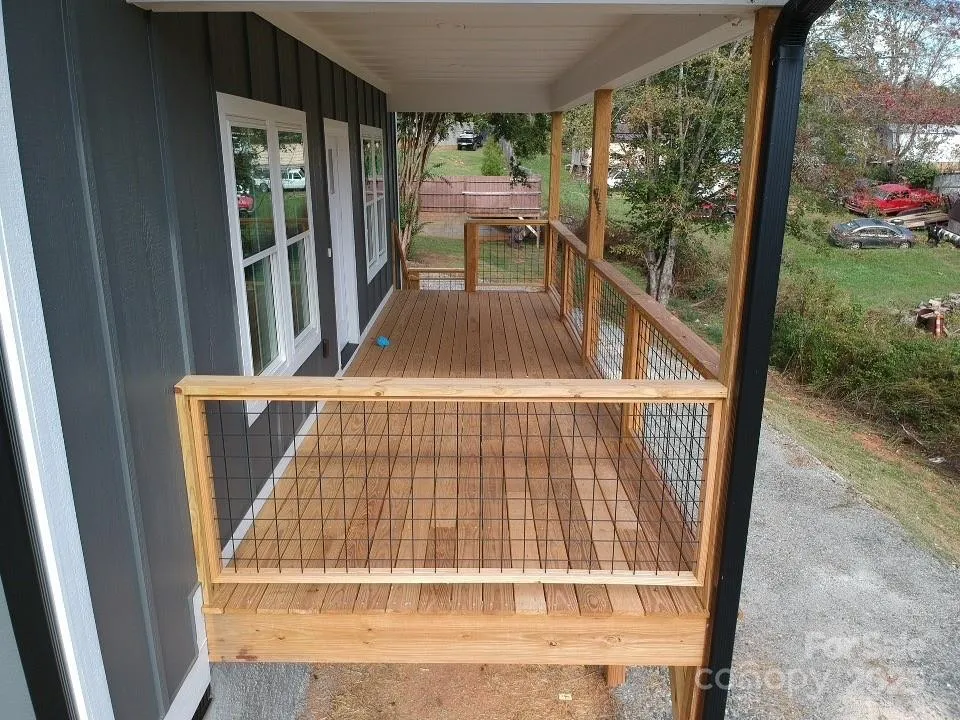21 Marion Road Leicester, NC 28748