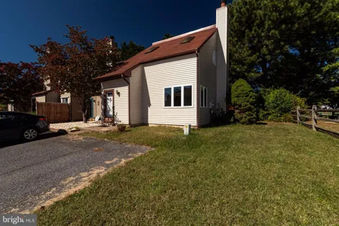 59 VALLEY CIRCLE