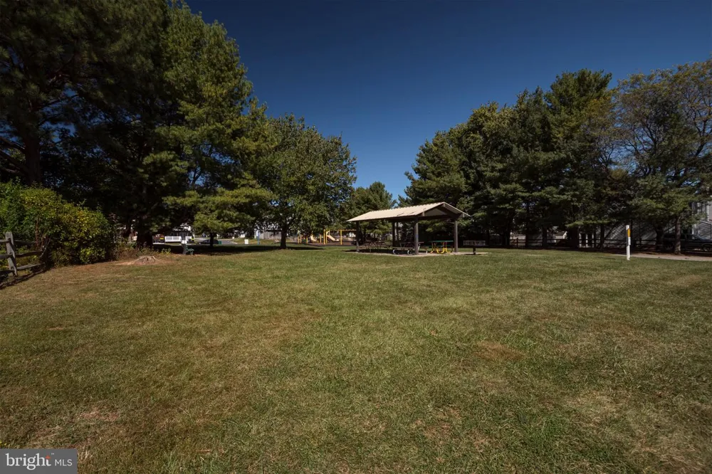 59 VALLEY CIRCLE Newark, DE 19711
