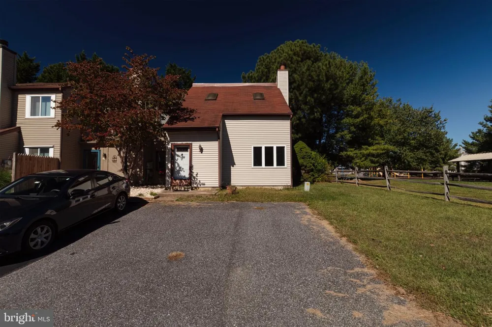 59 VALLEY CIRCLE Newark, DE 19711