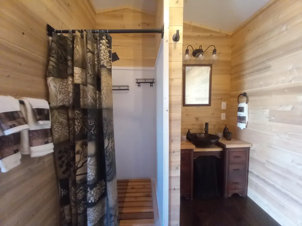 3675 E Michigan Avenue Sims Township, MI 48703