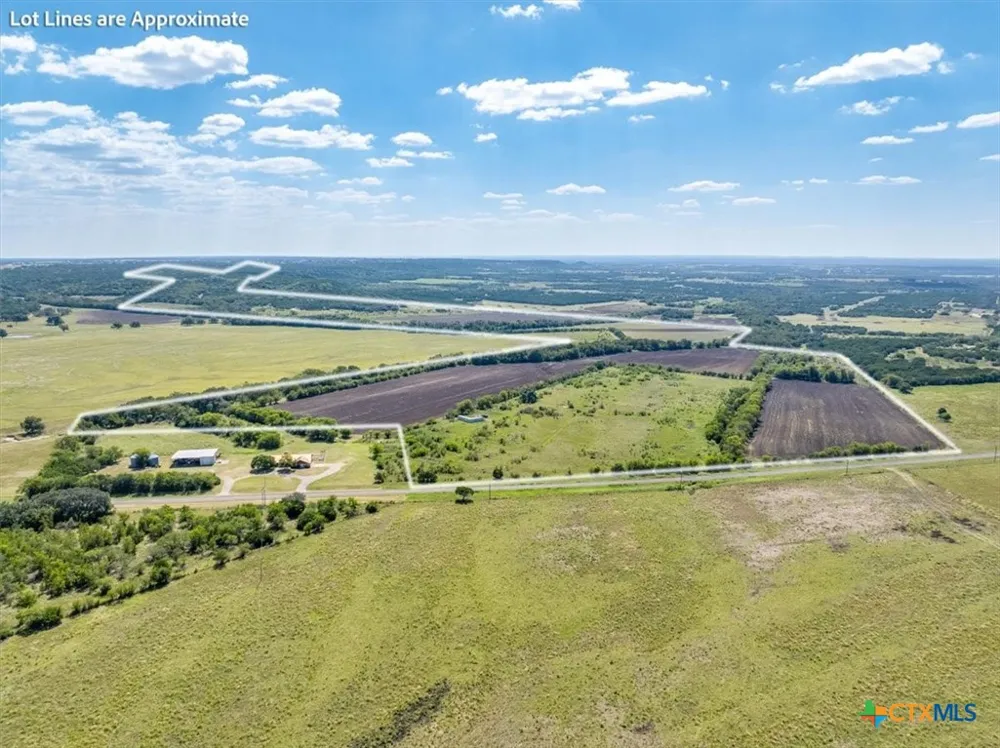 482 W Fm 217 Jonesboro, TX 76538
