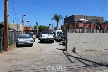 1227 S Atlantic Blvd S East Los Angeles, CA 90022