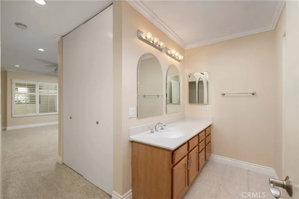 3200 La Rotonda Drive #316 Rancho Palos Verdes, CA 90275
