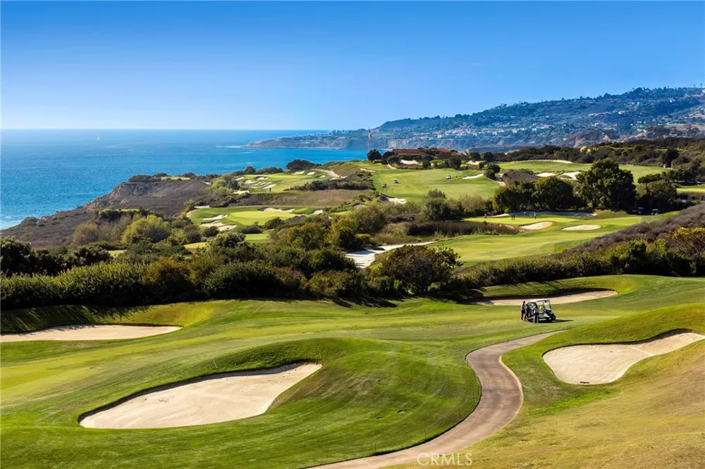 3200 La Rotonda Drive #316 Rancho Palos Verdes, CA 90275