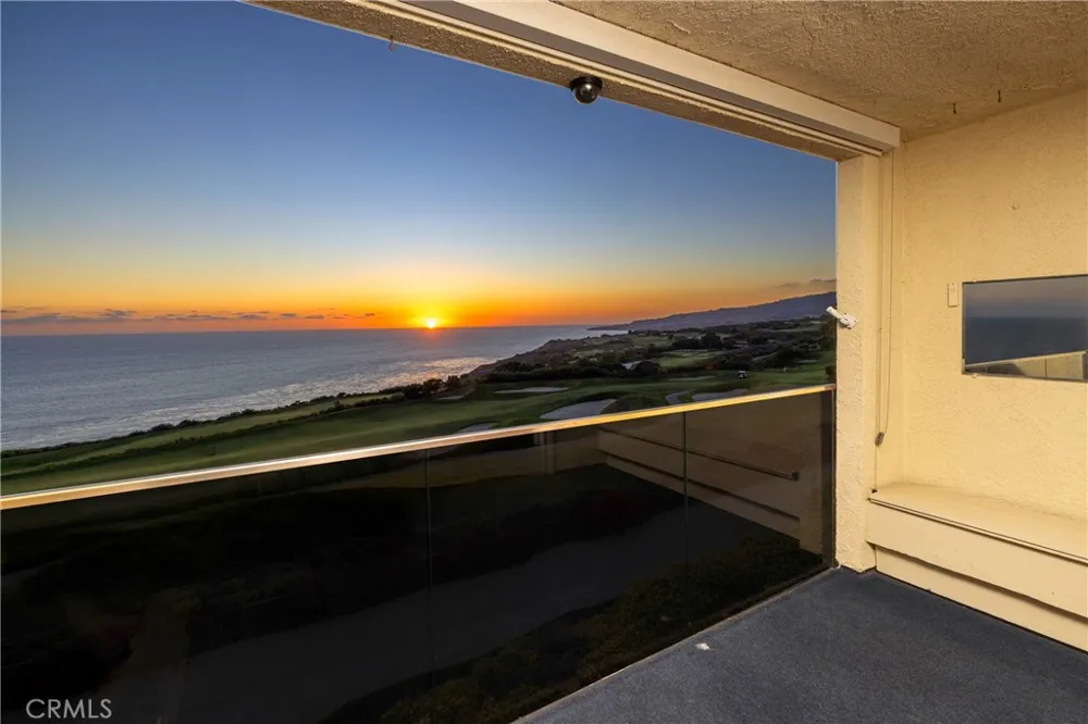 3200 La Rotonda Drive #316 Rancho Palos Verdes, CA 90275