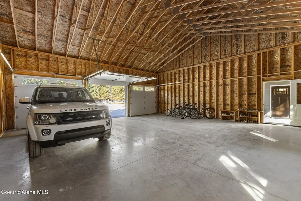 702 Rena Road Oldtown, ID 83822