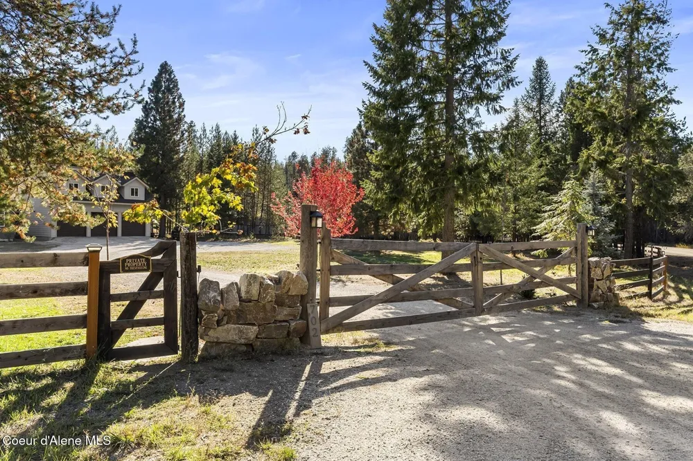 702 Rena Road Oldtown, ID 83822