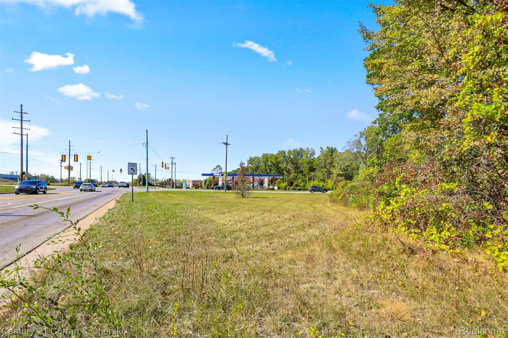 Dix Toledo Road Brownstown Charter Township, MI 48183