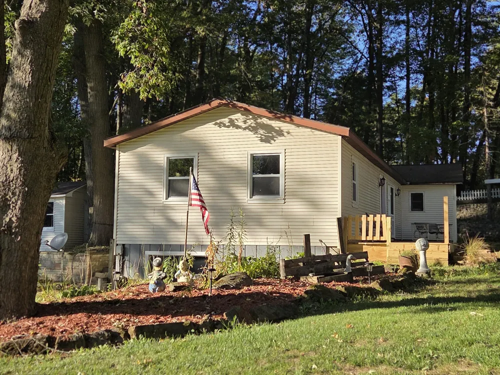 4280 Birch Drive Lake, MI 48632
