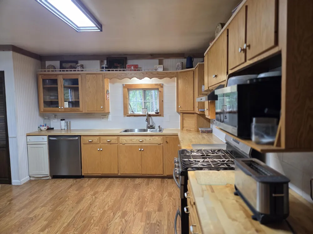4280 Birch Drive Lake, MI 48632