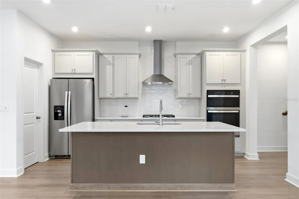 1901 SEAWALL WAY Celebration, FL 34747