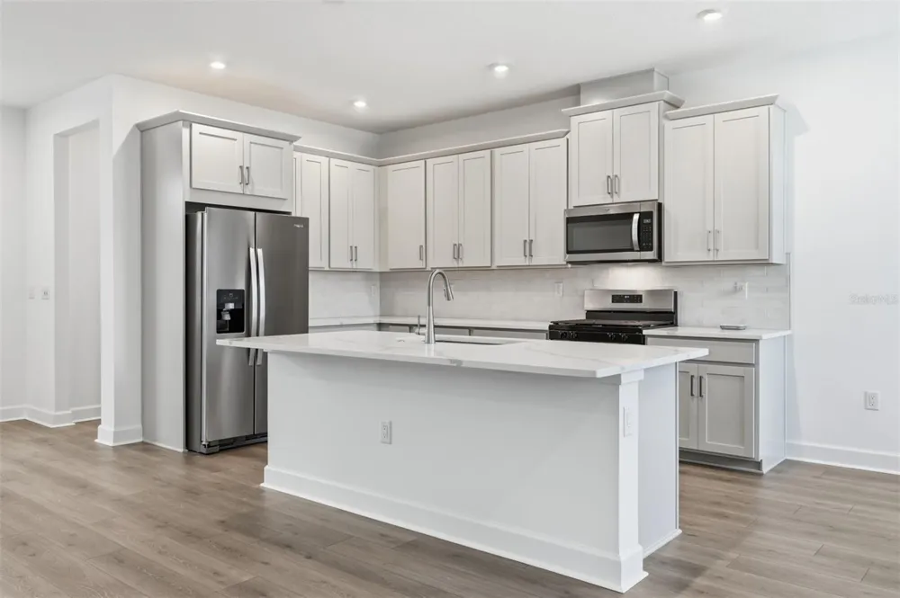 1895 SEAWALL WAY Celebration, FL 34747