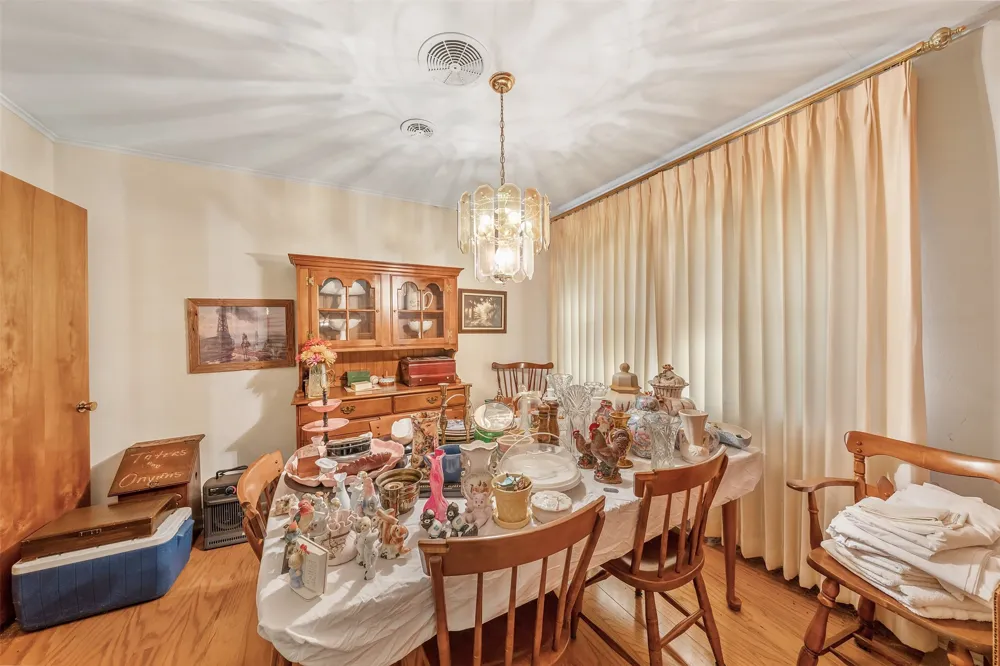 1858 S Dickinson Drive Rusk, TX 75785