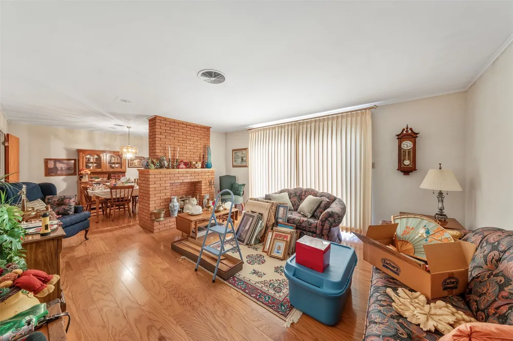1858 S Dickinson Drive Rusk, TX 75785