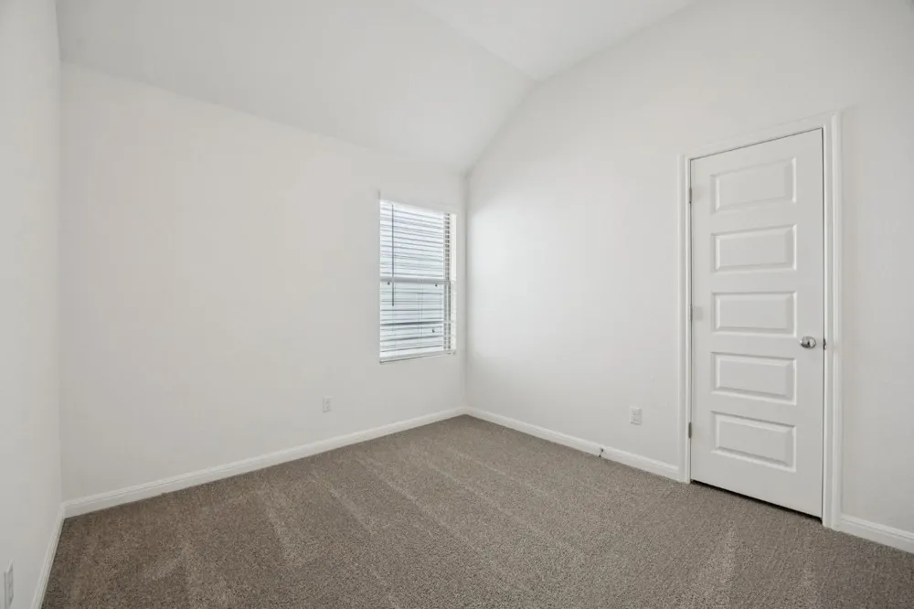 332 Bendecido Loop Elgin, TX 78621