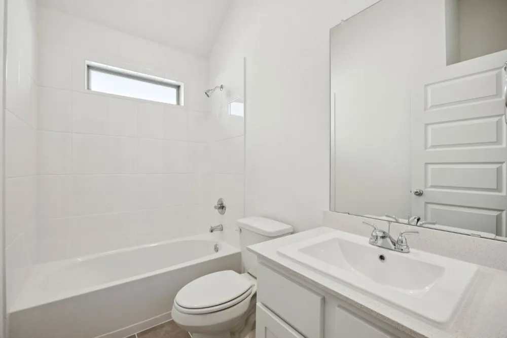 332 Bendecido Loop Elgin, TX 78621