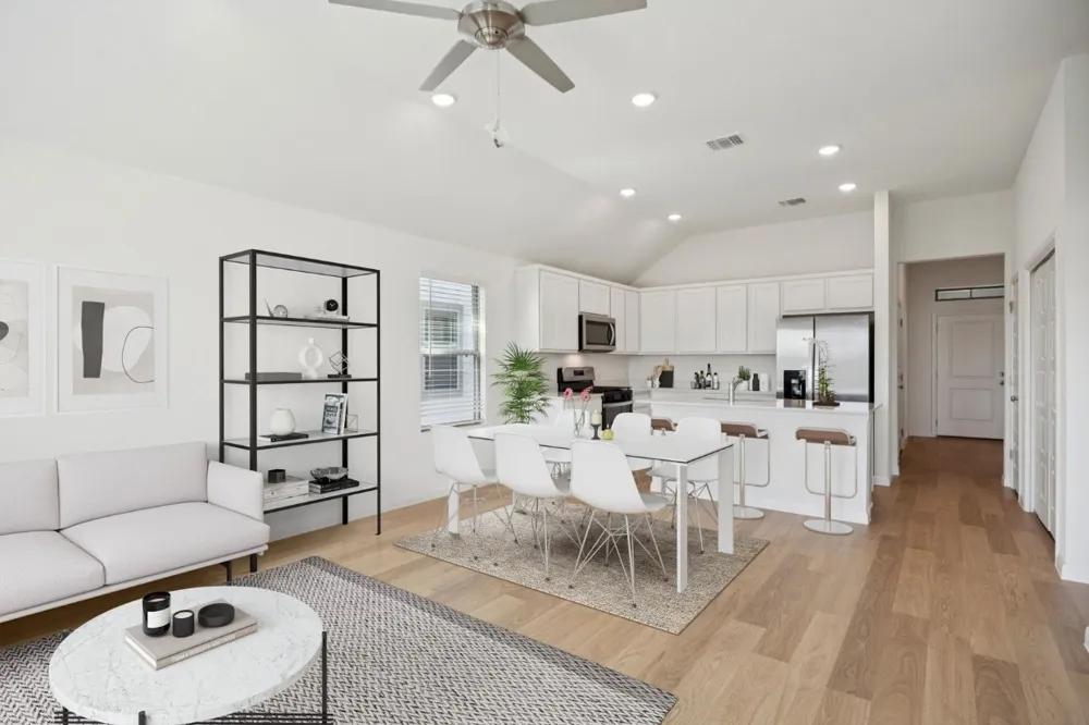332 Bendecido Loop Elgin, TX 78621