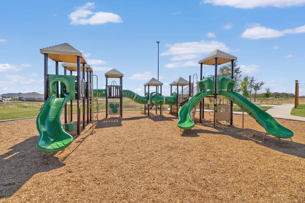 332 Bendecido Loop Elgin, TX 78621