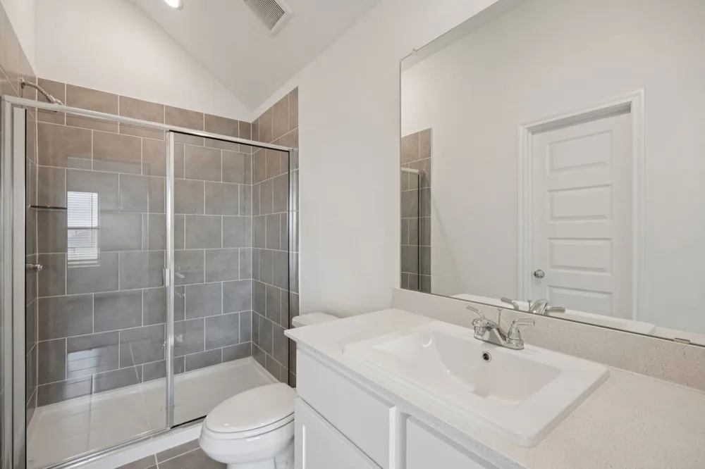 332 Bendecido Loop Elgin, TX 78621