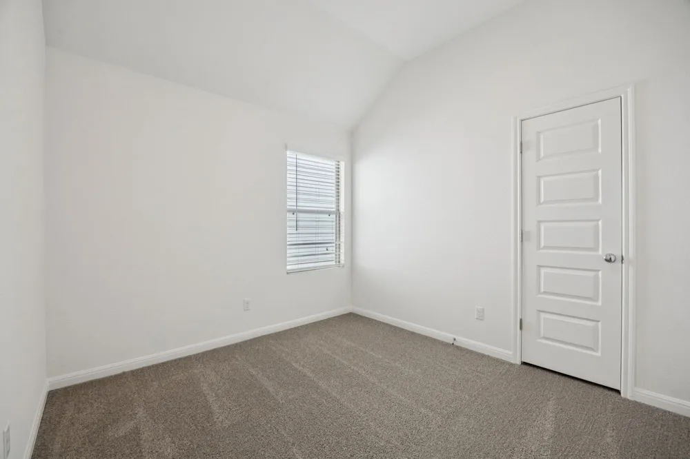 332 Bendecido Loop Elgin, TX 78621