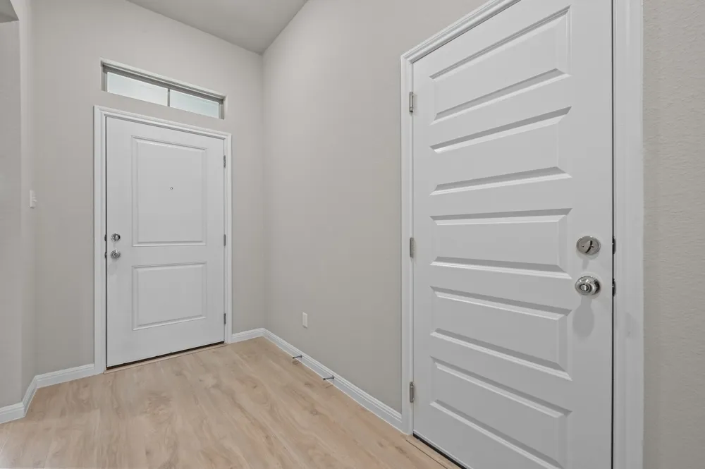 332 Bendecido Loop Elgin, TX 78621