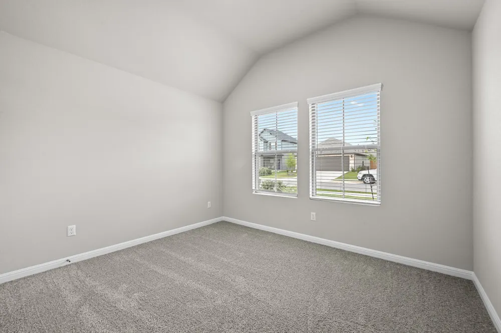 332 Bendecido Loop Elgin, TX 78621