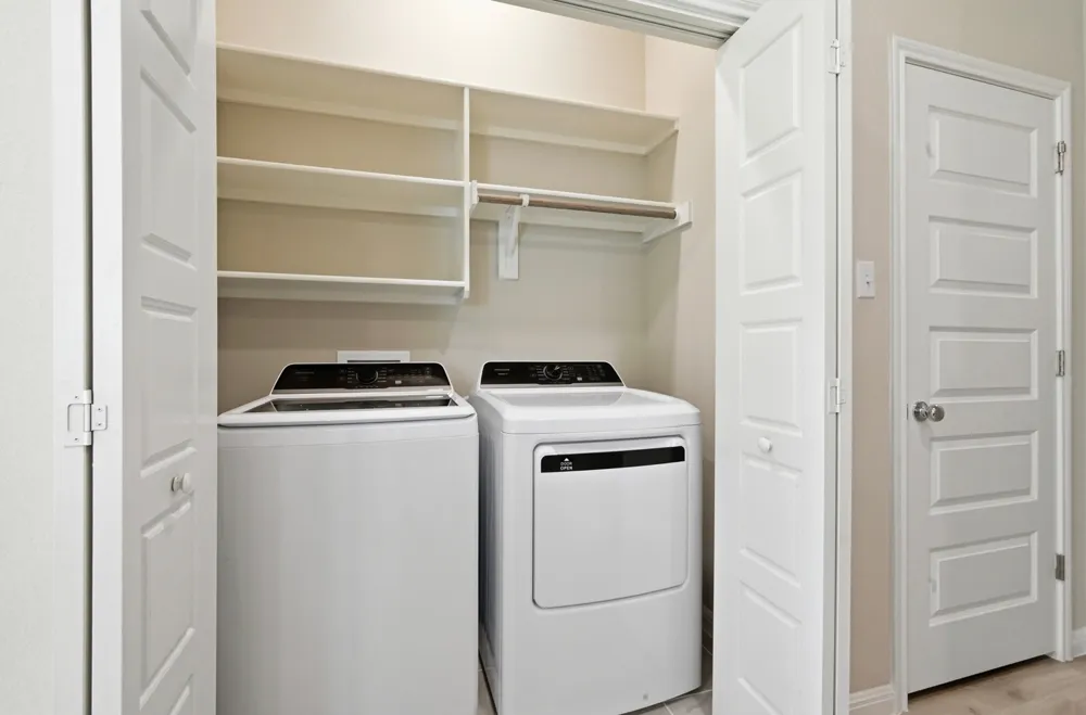 332 Bendecido Loop Elgin, TX 78621