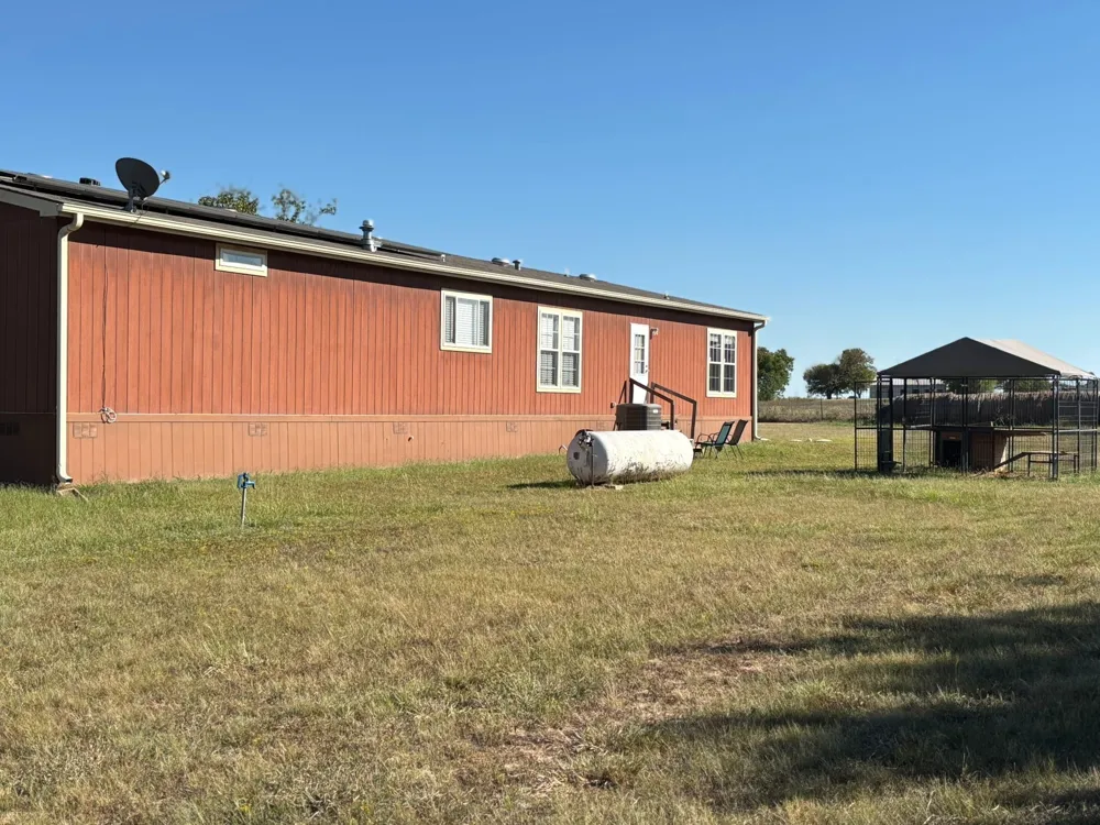 7067 State Highway 78 Bonham, TX 75418