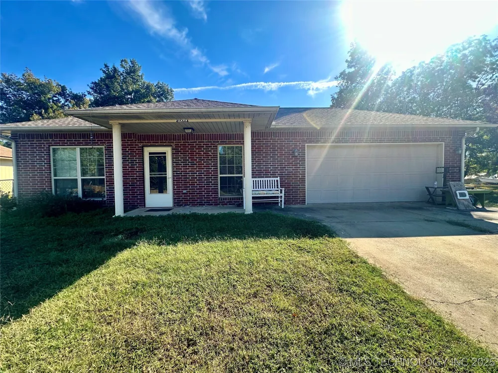 415664 E 1093 ROAD E Checotah, OK 74426