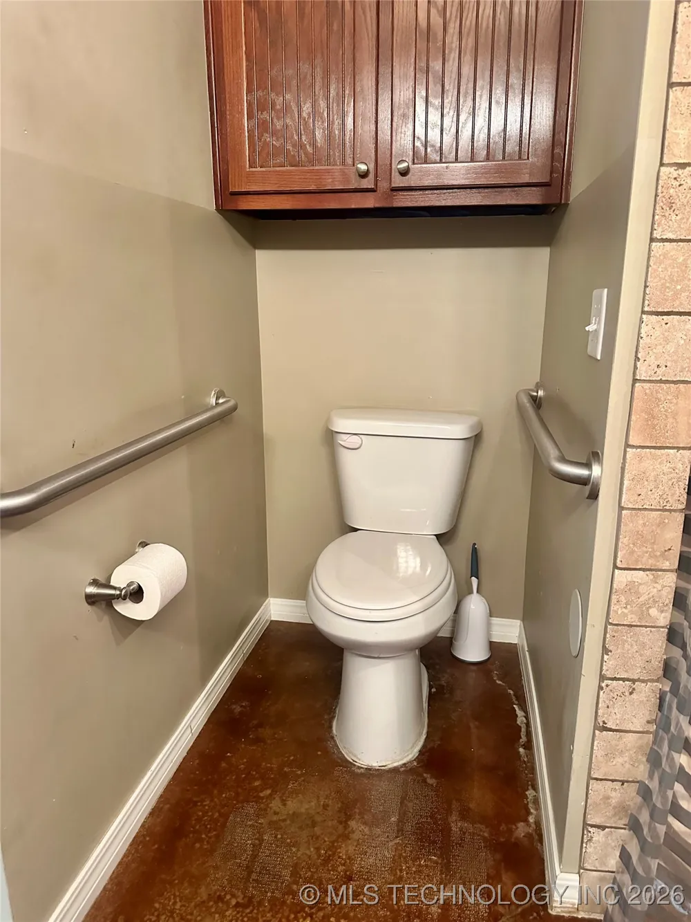 415664 E 1093 ROAD E Checotah, OK 74426