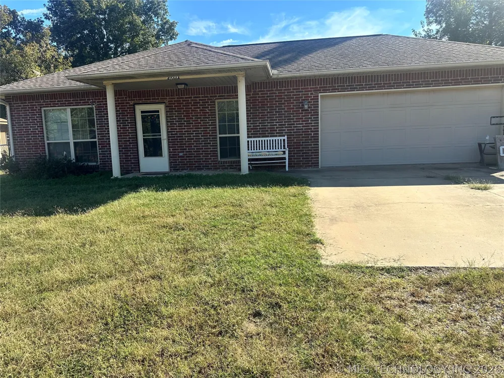 415664 E 1093 ROAD E Checotah, OK 74426