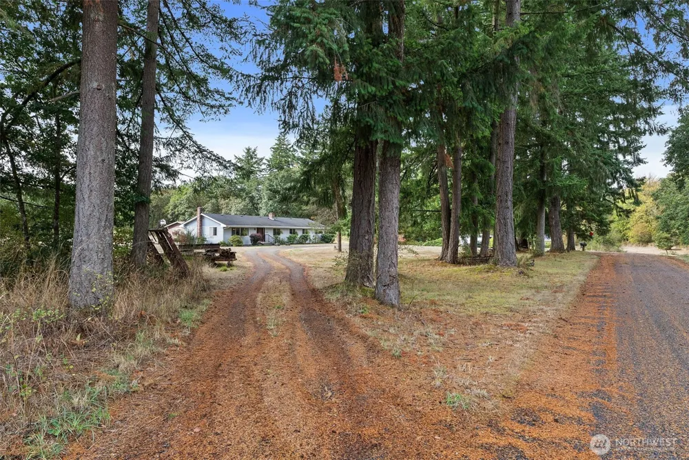 6511 203rd Avenue SW Centralia, WA 98531