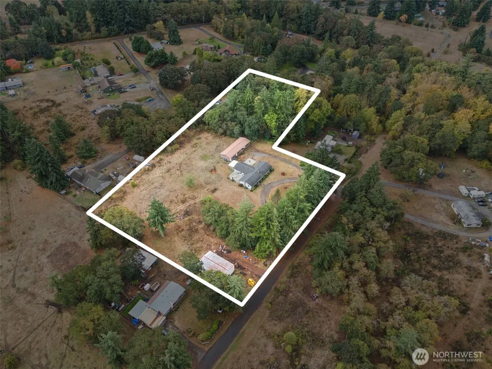 6511 203rd Avenue SW Centralia, WA 98531