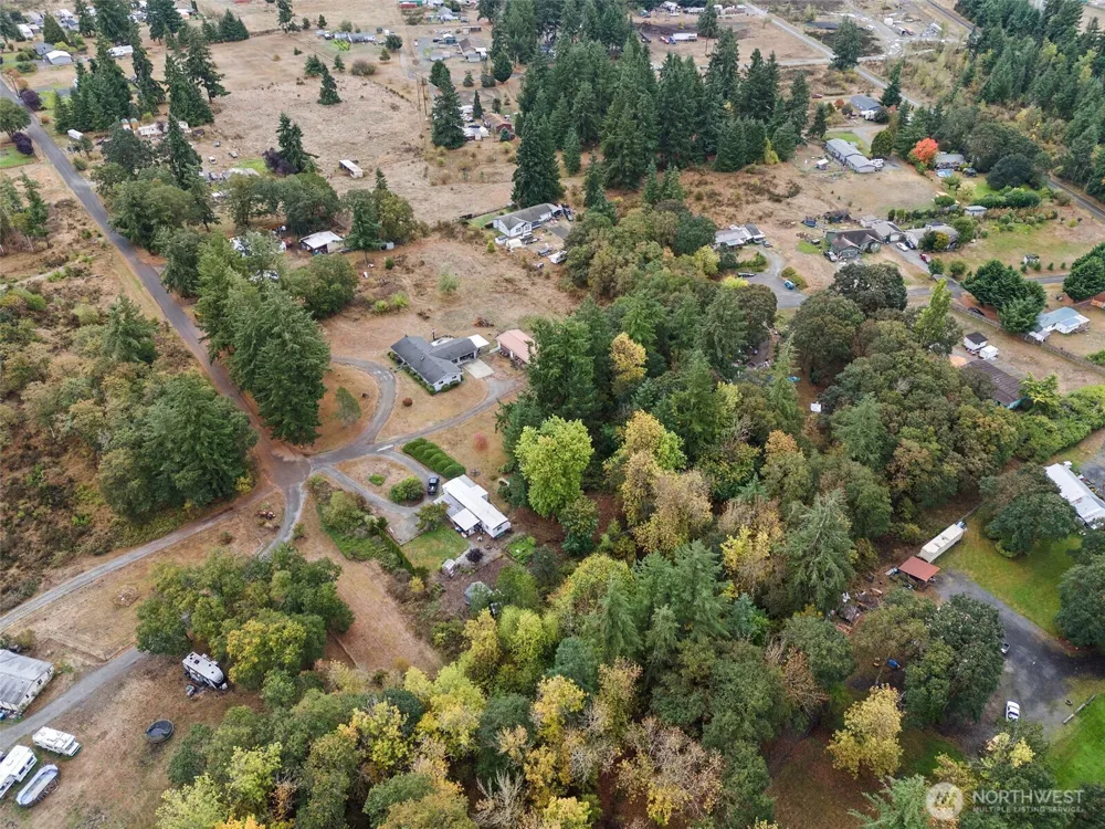 6511 203rd Avenue SW Centralia, WA 98531