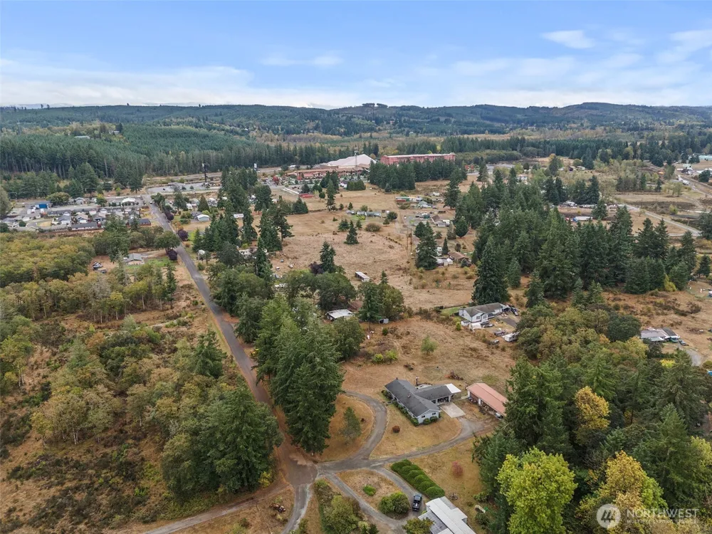 6511 203rd Avenue SW Centralia, WA 98531