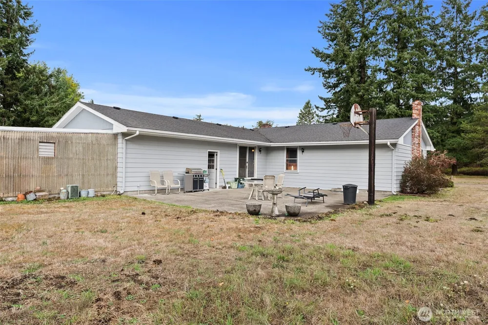 6511 203rd Avenue SW Centralia, WA 98531