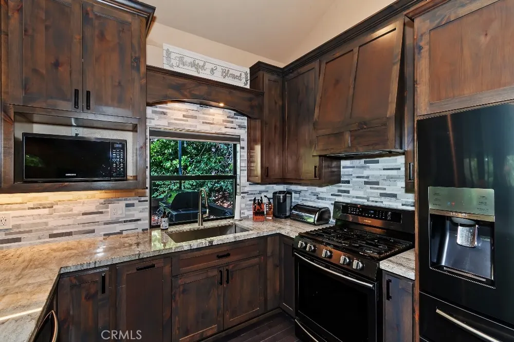 27821 Peninsula Drive #328 Lake Arrowhead, CA 92352