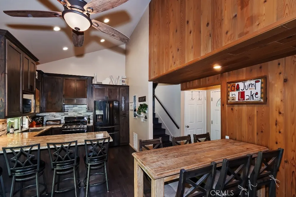 27821 Peninsula Drive #328 Lake Arrowhead, CA 92352