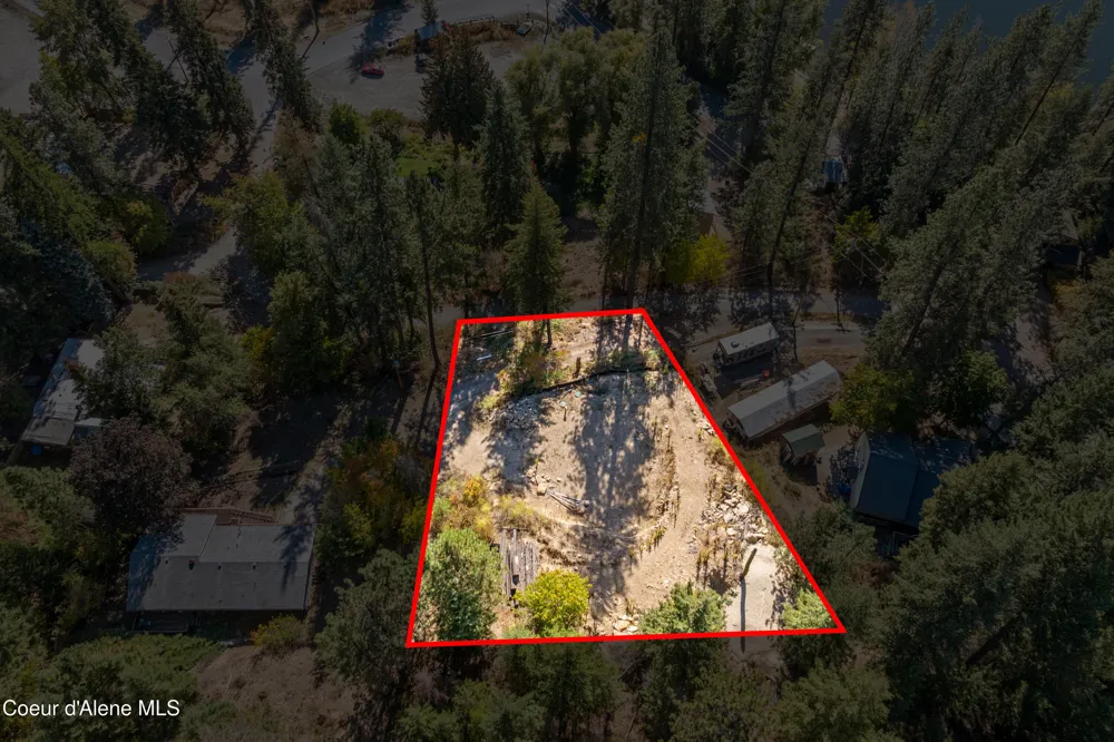 12076 Wildwood Point Road Hauser, ID 83854