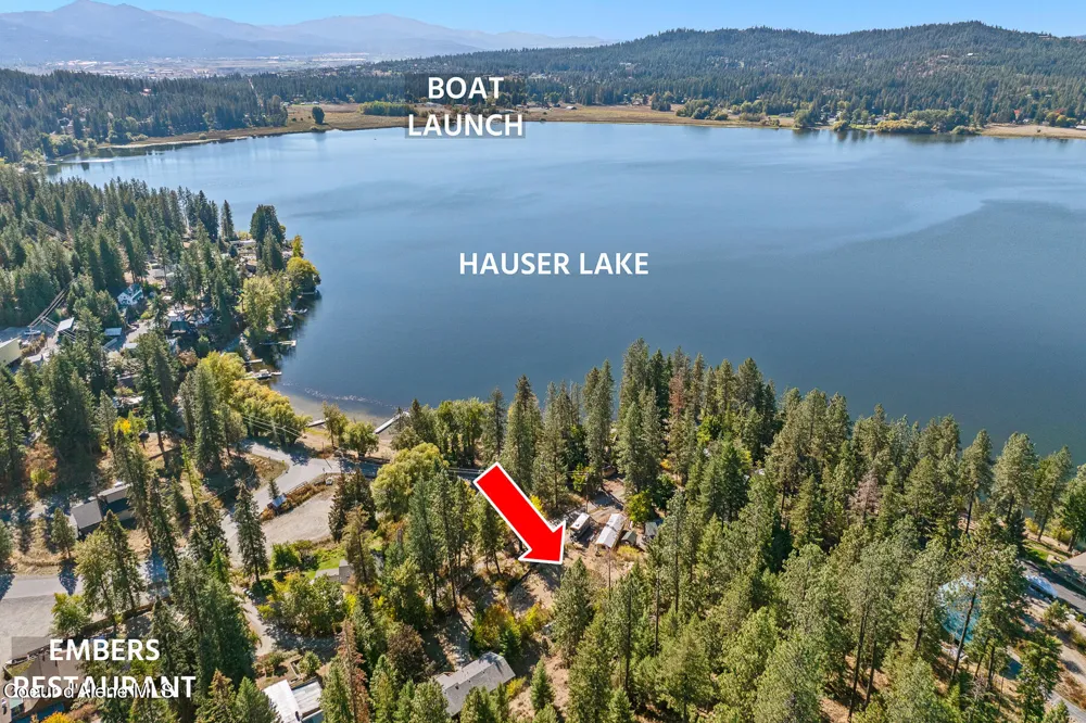 12076 Wildwood Point Road Hauser, ID 83854