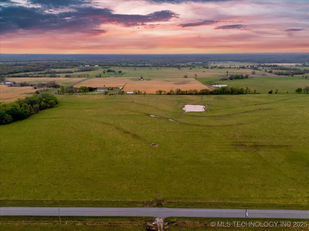 4 S 4360 ROAD Vinita, OK 74301