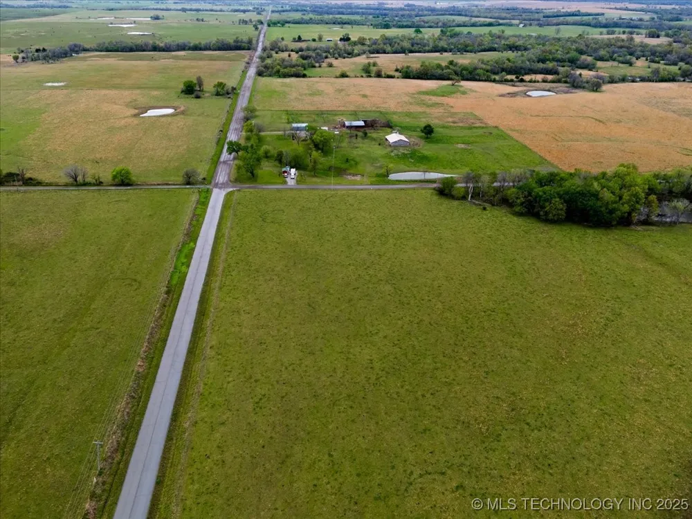 4 S 4360 ROAD Vinita, OK 74301