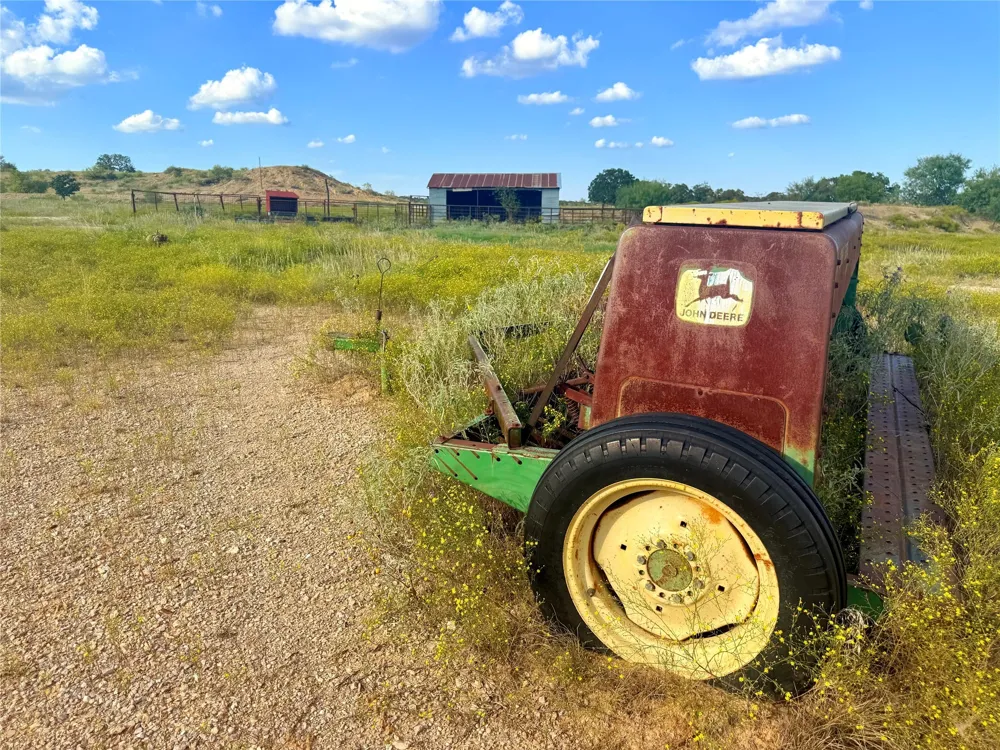 2101 Erwin Road Jacksboro, TX 76458