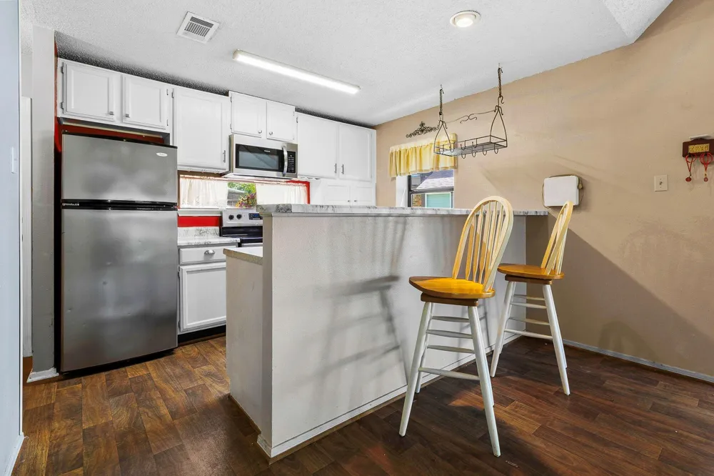 200 Fountain Lake W #116 Livingston, TX 77351