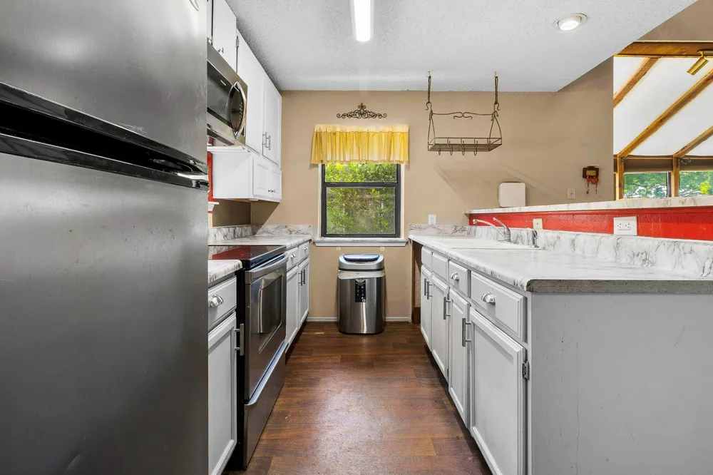 200 Fountain Lake W #116 Livingston, TX 77351