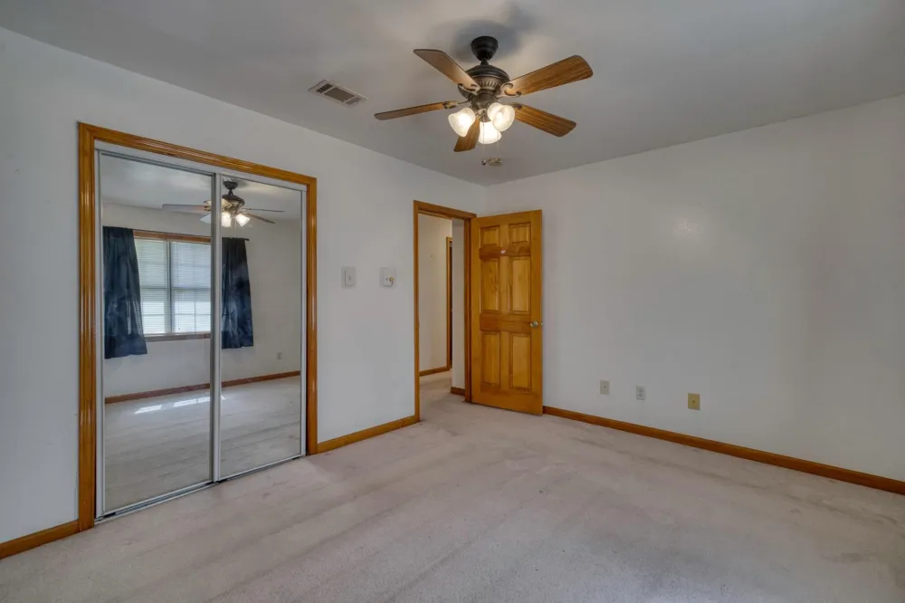 13300 Hwy 21 W Avenue North Zulch, TX 77872