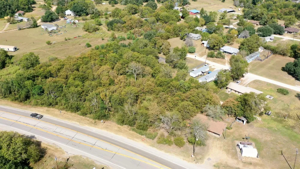 13300 Hwy 21 W Avenue North Zulch, TX 77872