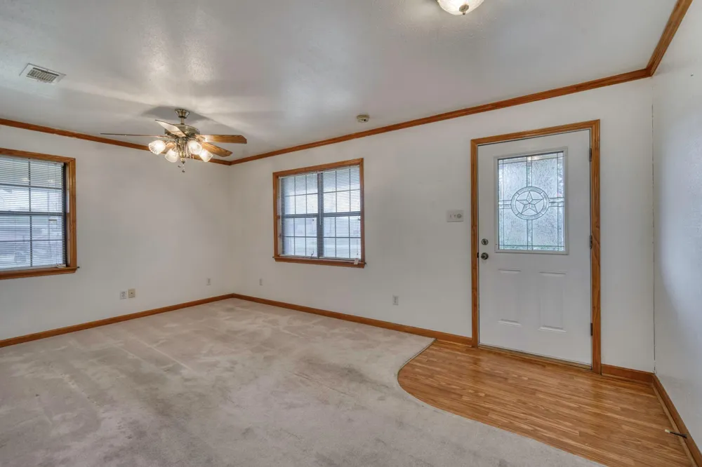 13300 Hwy 21 W Avenue North Zulch, TX 77872