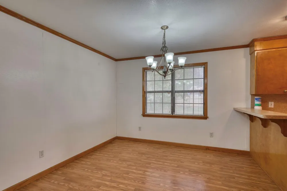 13300 Hwy 21 W Avenue North Zulch, TX 77872